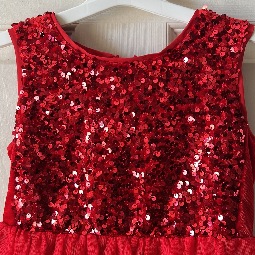 NWT Cat & Jack Girls Red Sequined dress Sz XS 4/5. - Picture 4 of 8